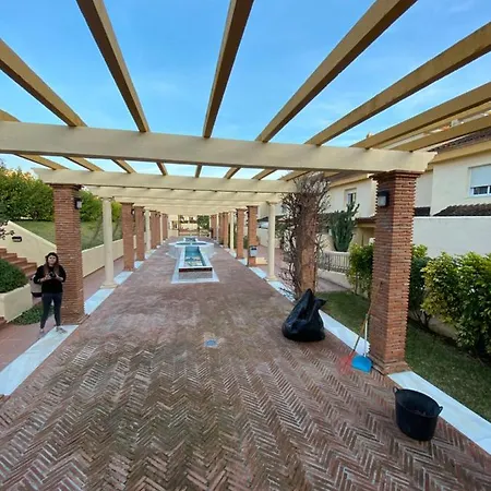 Corona De Nagueles Townhouse - Eaw Homes *
